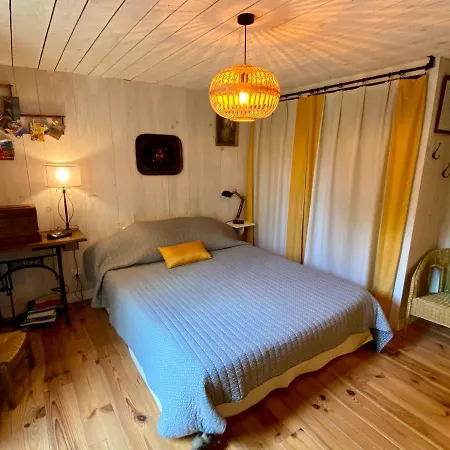 Cote Chenes Verts - D'hotes Bed and breakfast